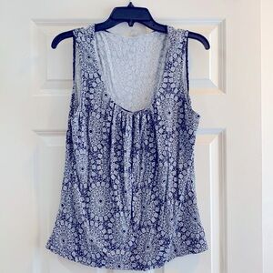 LOFT -- Navy & White Patterned Top -- Size LP